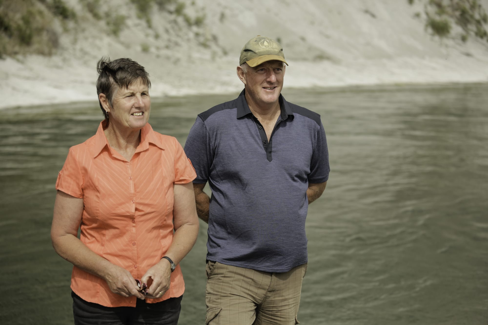 Executive member of Manawatu Federated Farmers Ruth Rainey and local farmer Angus Gordon