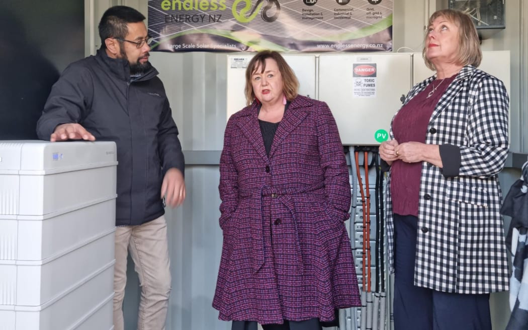 Tracey McLellan, Banks Peninsula MP with Megan Woods.