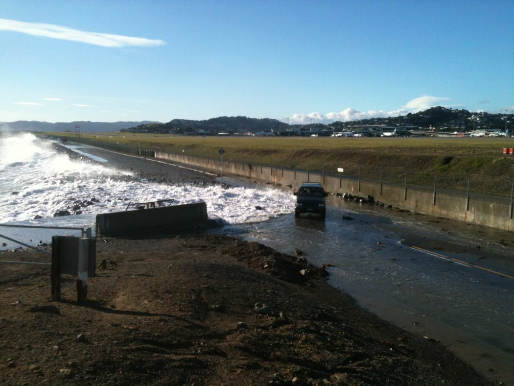 The road near Wellington airport.