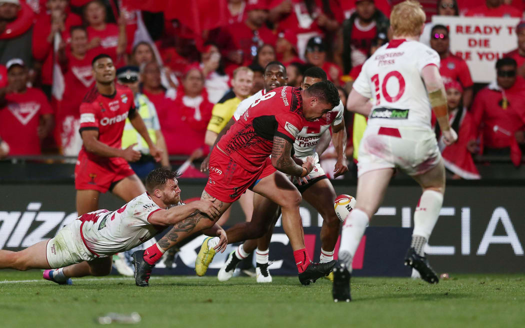 Andrew Fifita loses the ball.