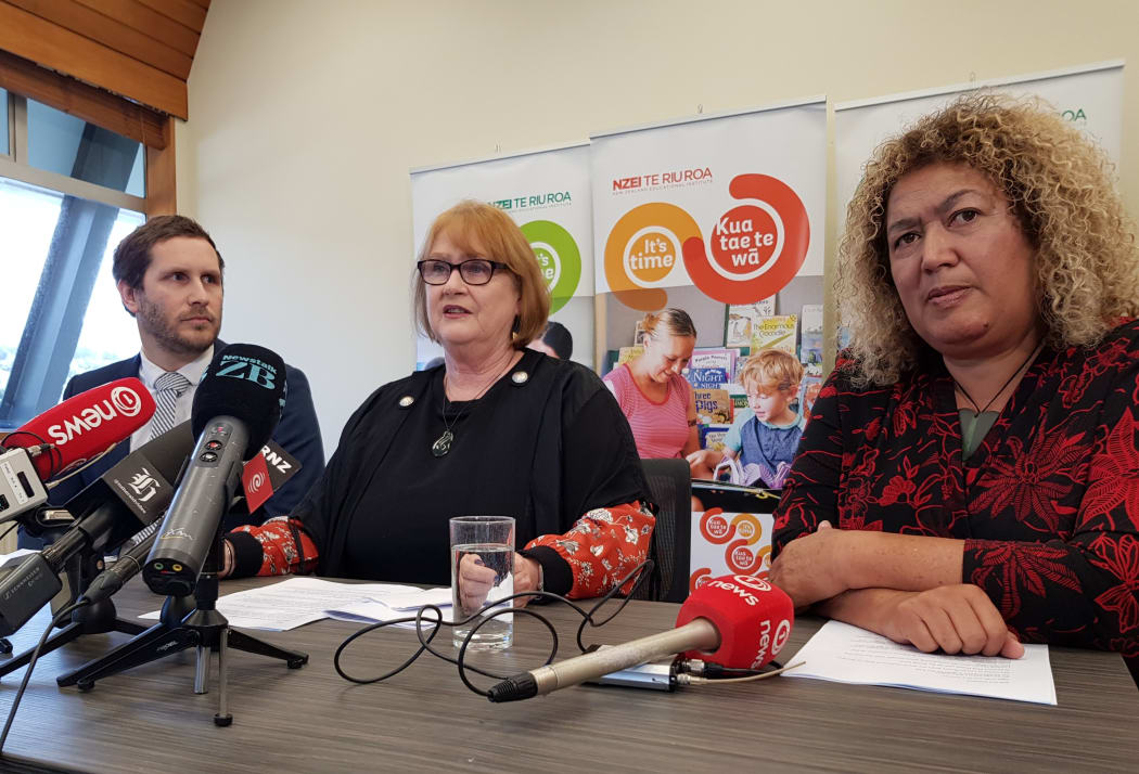 (from left ) NZEI Te Riu Roa vice president Liam Rutherford; NZEI Te Riu Roa president Lynda Stuart; Russell School principal Sose Annandal.