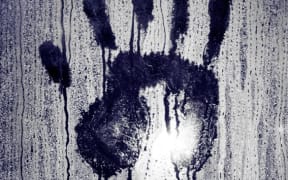 Steamy hand