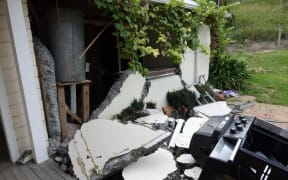 North Canterbury farmers Bob and Vicki Todhunter lost their 1902 villa in the November 2016 earthquake, when a fault ruptured beneath it.