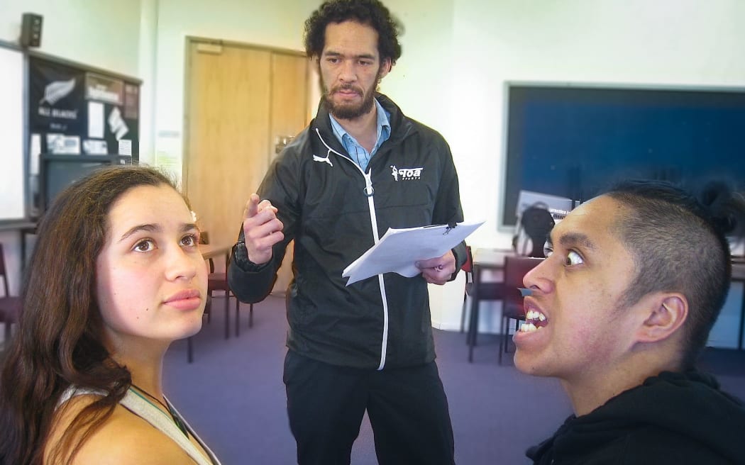 CPIT tutor Hohepa Waitoa, centre, rehearses with actors Kihere Aumua-Jahnke and Tyson Tangaroa.