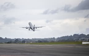 Police and army depart RNZAF Base Auckland for the Solomon Islands on a Royal New Zealand Air Force Boeing 757.