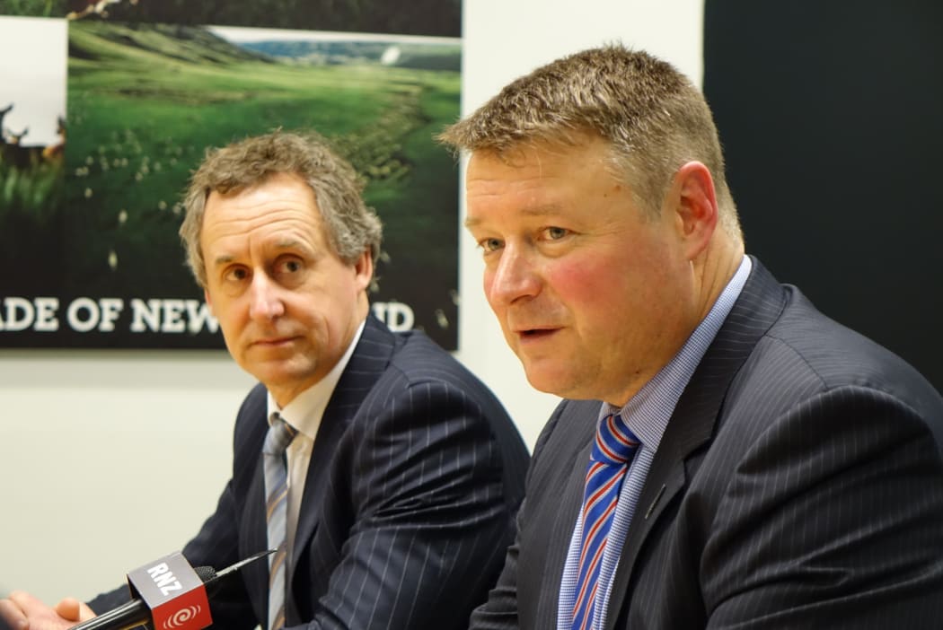 Silver Fern Farms CEO Dean Hamilton and board chair Rob Hewett at a special shareholders' meeting in Dunedin on 12 August 2016.