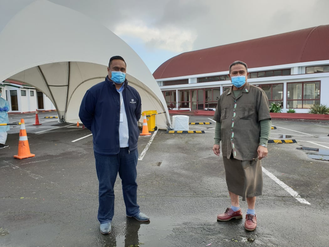 Chief executive for South Seas Healthcare Silao Vaisola Sefo and minister for Manukau Samoan Methodist Church Rev Oianata'i Matale Tuivanu.