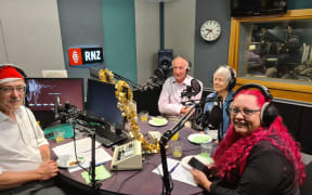 Rod Oram, Siouxsie Wiles, Peter and Rae Fehl