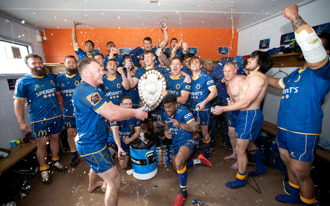 Otago celebrate taking the Ranfurly Shield off Taranaki 2020.