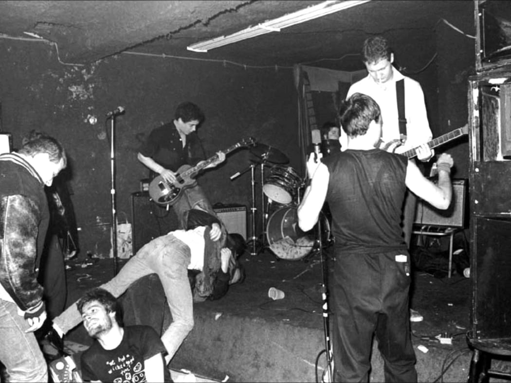 Husker Du - Data Control LIVE 1980