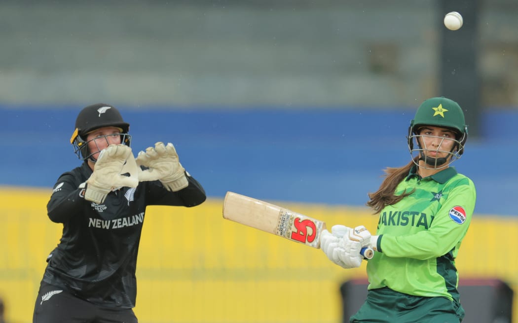 The White Ferns in action against Pakistan.