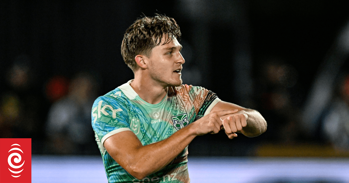 NZ Warriors star Luke Metcalf steals another celebration in Golden Point thriller