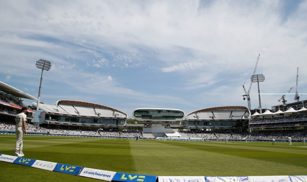 Ollie Robinson's test debut was in stark contrast to Black Caps batsman Devon Conway's.