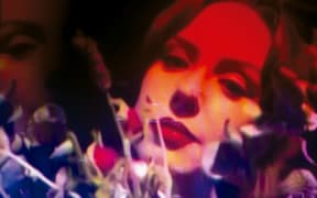 Kendall Elise - Let The Light In