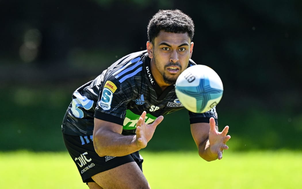 Stephen Perofeta. Blues training at Eden Rugby Club, Auckland, New Zealand on Tuesday 21 February 2023 ahead of the 2023 DHL Super Rugby Pacific rugby union competition. Mandatory credit: Andrew Cornaga / www.photosport.nz