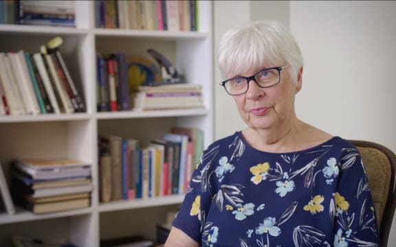 Dr Alison Towns
