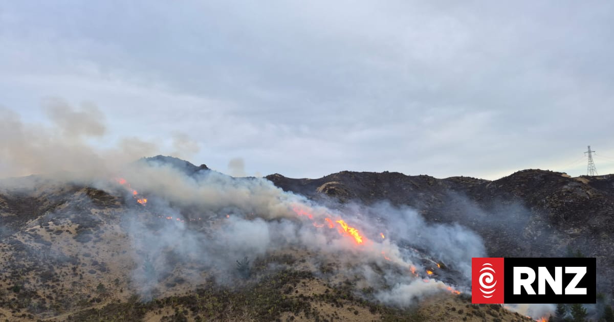 Blaze breaks out in North Canterbury in terrain too rough for ground firefighters