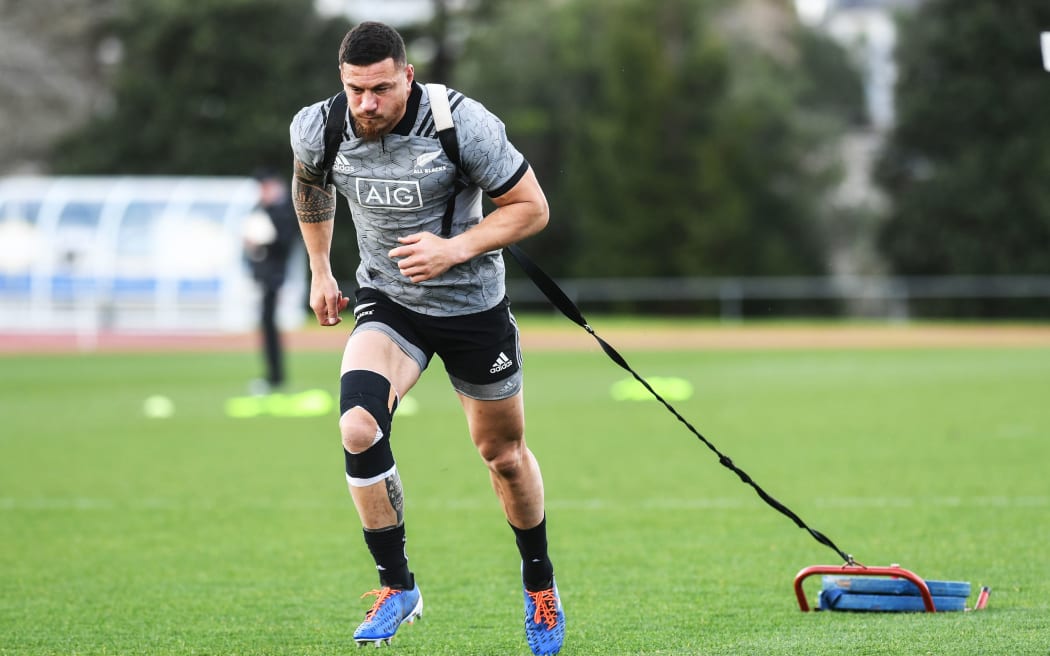 Midfielder Sonny Bill Williams at today's All Blacks training session