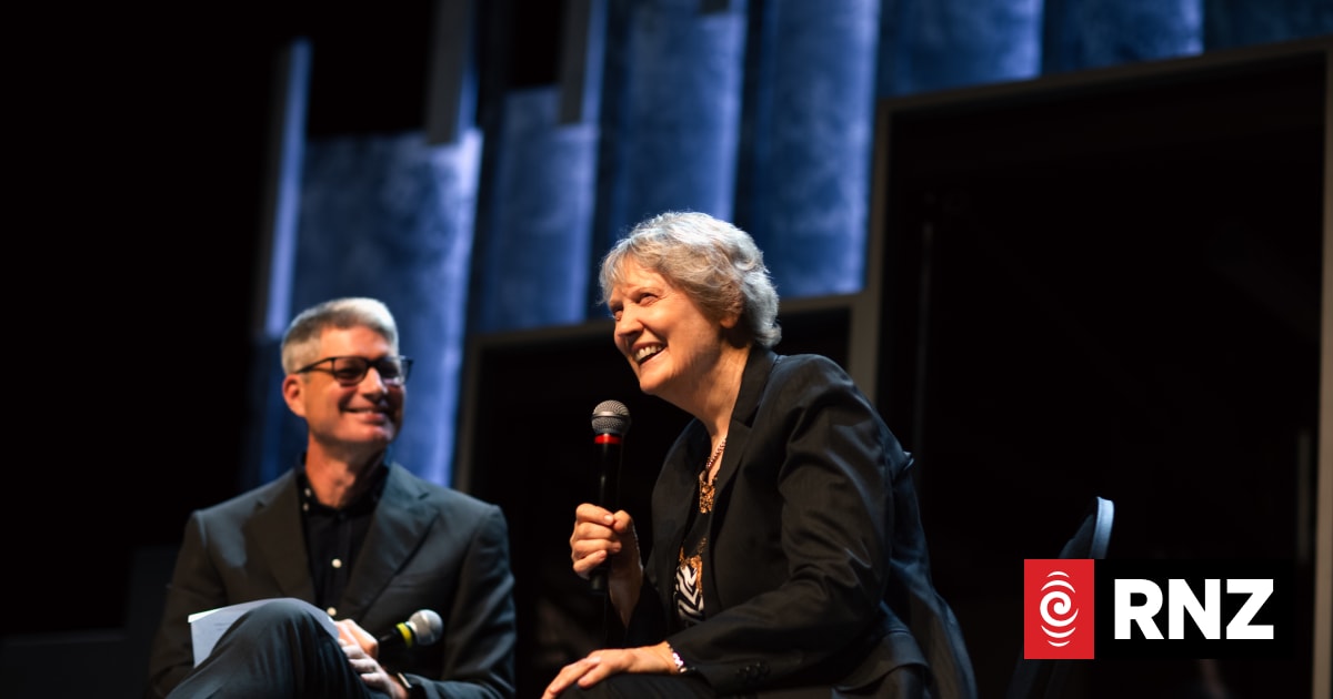 Helen Clark surprises cast of play that hangs off her unique fashion style