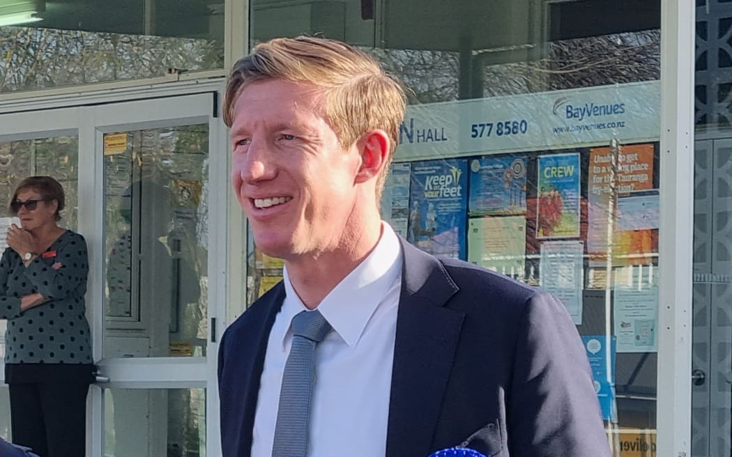 Sam Uffindell (crop)