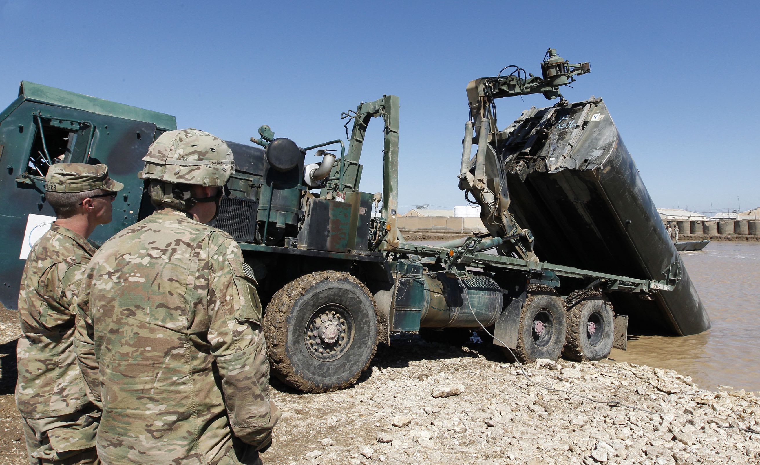 US army forces supervise during a training session at the Taji camp, north of Baghdad in 2017. File photo