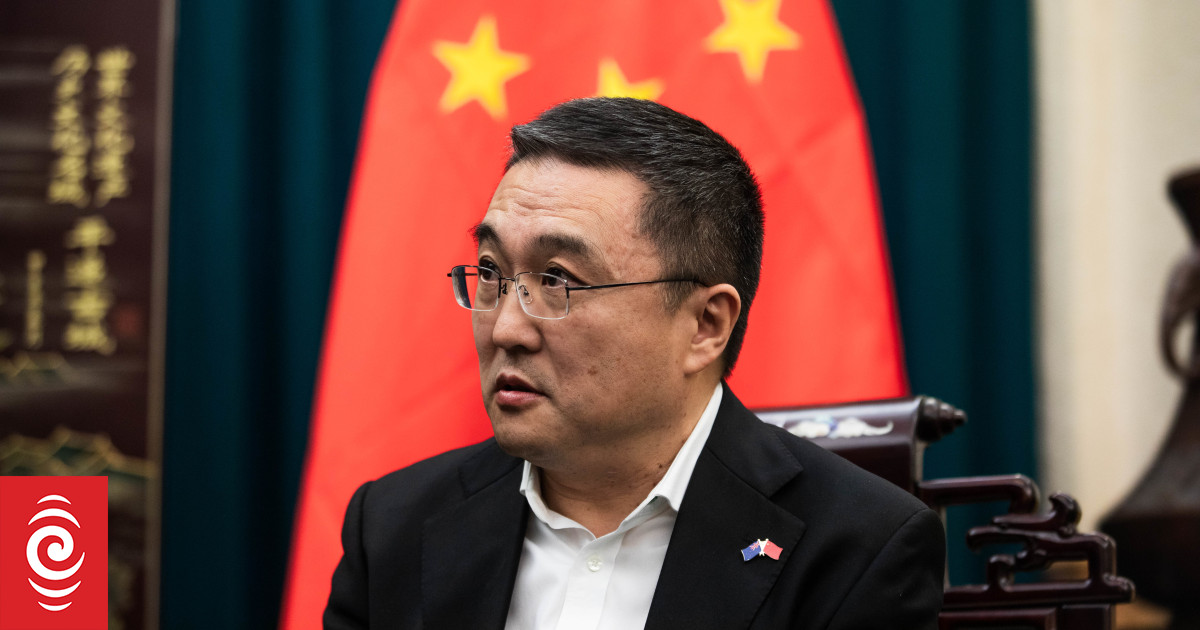 Dołączenie do AUKUS-u może zostać odebrane jako „stronnicze” – Ambasador Chin