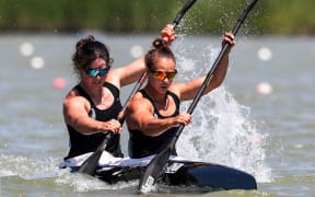 Aimee Fisher and  Lisa Carrington of New Zealand racing in the final of the women's K2 200m event.