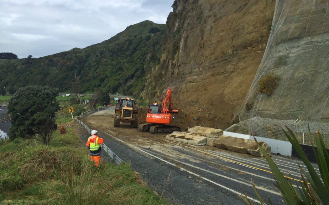 Work to clear the slip on SH3 has continued all week.