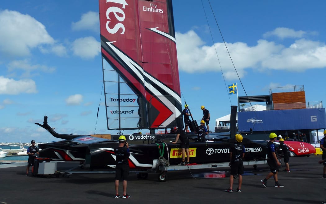 Team New Zealand returns to base. 24/05/17