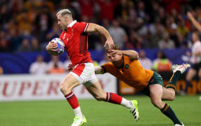 Gareth Davies of Wales scores try against the Wallabies their Rugby World Cup pool game.
