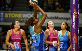 Grace Nweke of Northern Mystics shoots against the Southern Steel.