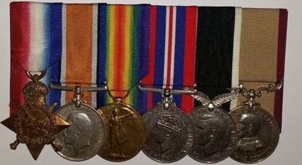 stolen war medals