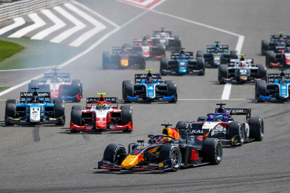 Lawson leads the action during the 1st round of the Formula 2 Championship