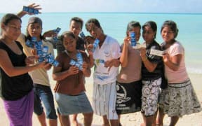 Kiribati Family Health Association youth volunteers promoting condom use
