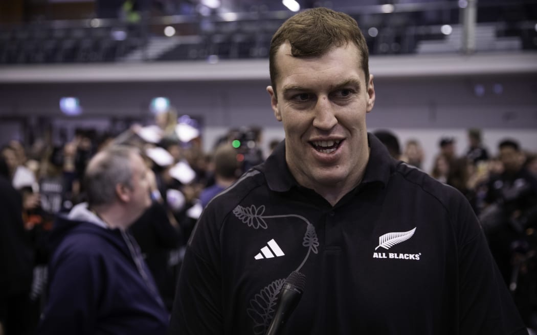 All Black lock Brodie Retallick