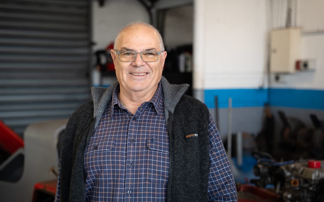 Auckland councillor Ken Turner - who owns a mechanic workshop in Titirangi - is trying to resurrect the Rainforest Express tourist train in the Waitākere Ranges.