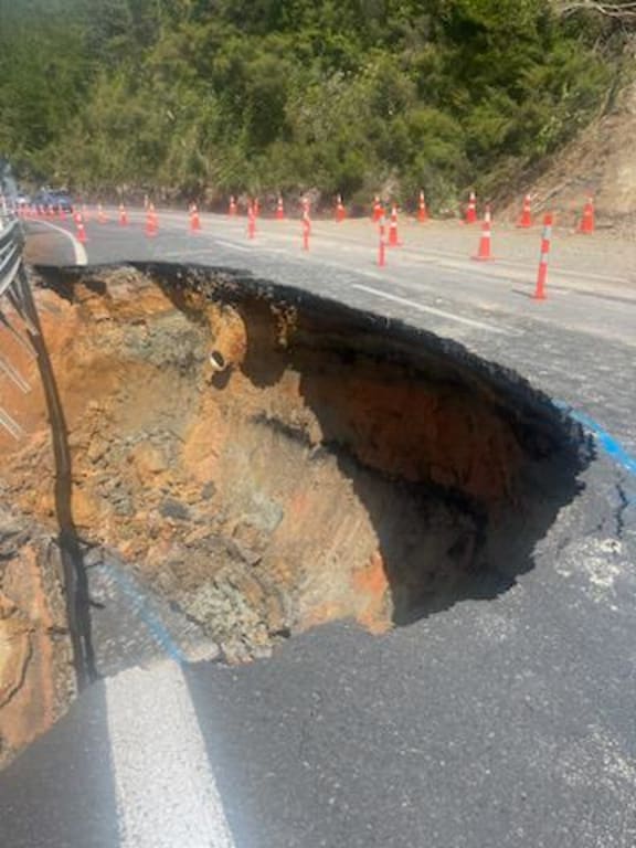 The underslip at State Highway 25 between Hikuai and Opoutere.