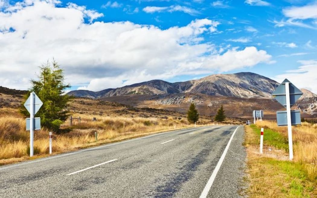 The Great Alpine Highway at Arthurs Pass.
