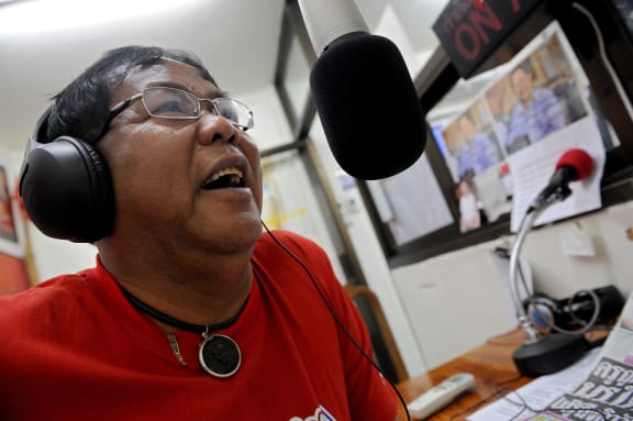 Presenter Kwanchai Praipana.