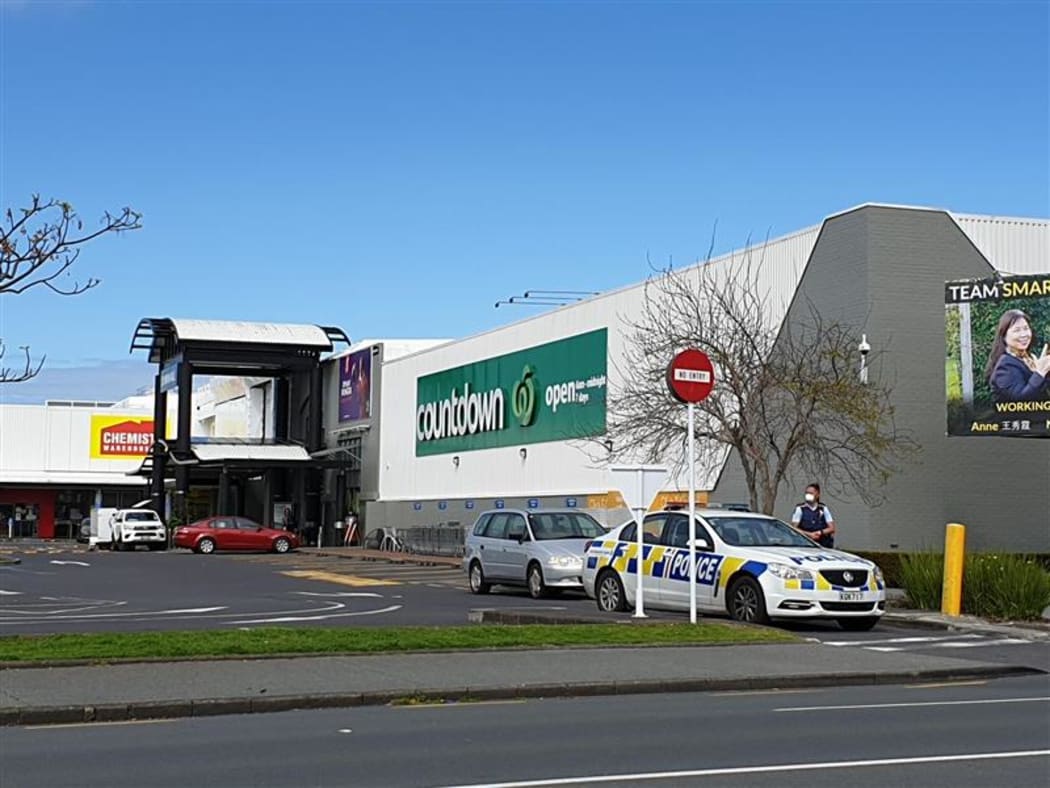 Police outside Countdown at LynnMall on September 5.