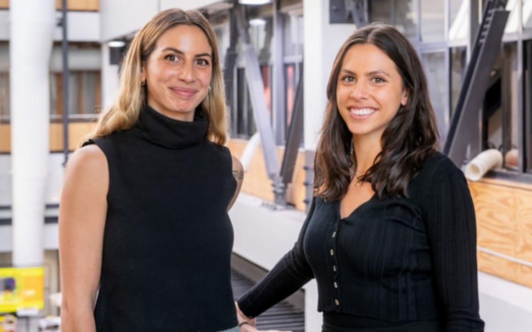 Sisters Xuxu and Aida Amoozegar-Montero