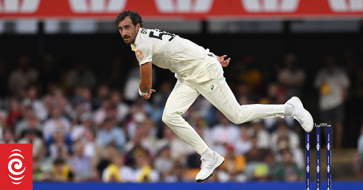 The Ashes live: Australia v England - second test, day three