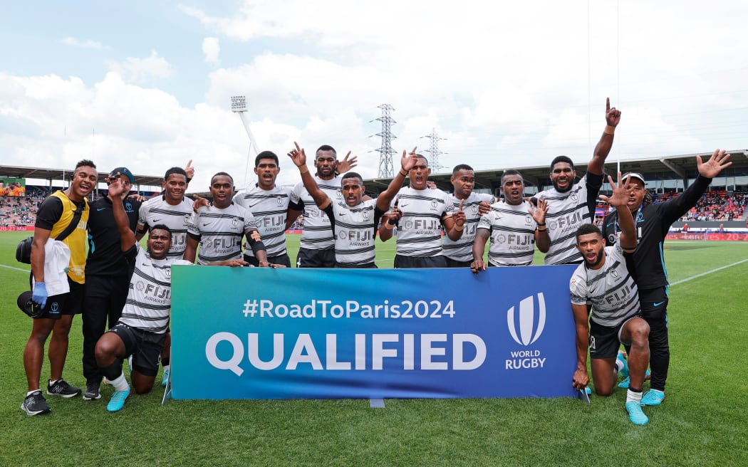 Fiji celebrates the qualification of the Paris 2024 Olympic Games on day three of the HSBC France Sevens at Stade Toulousain on 14 May, 2023 in Toulouse, France.