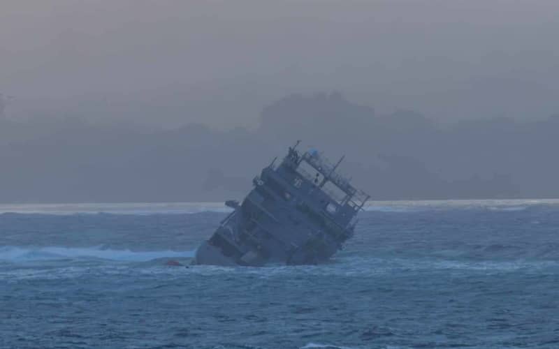 The HMNZS Manawanui, aground in Samoa.