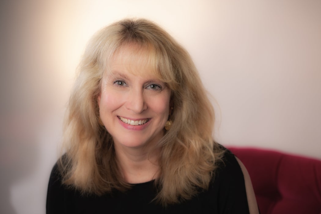 Stacey Colino is an award-winning writer specialising in women's health and psychology.