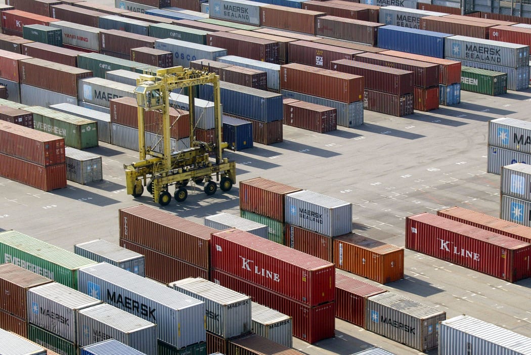 A straddle carrier at a port in Marseille, France in 2003.