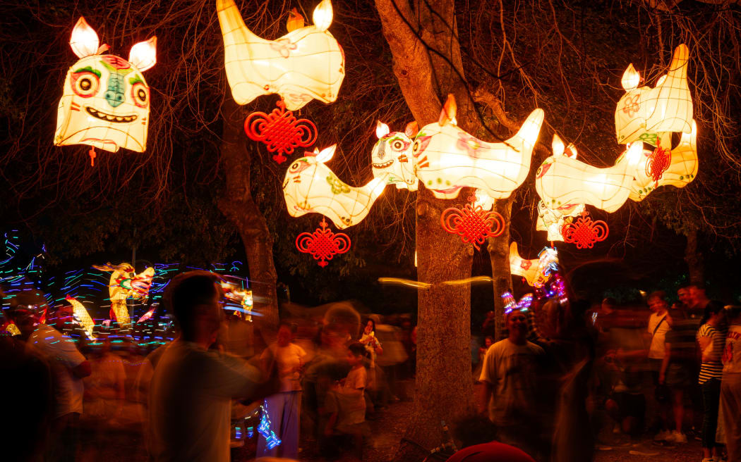 Auckland Lantern Festival will be lighting up the Manukau Sports Bowl for the Year of the Snake from 13-16 
February.