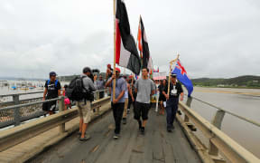 The hikoi marches towards the treaty grounds