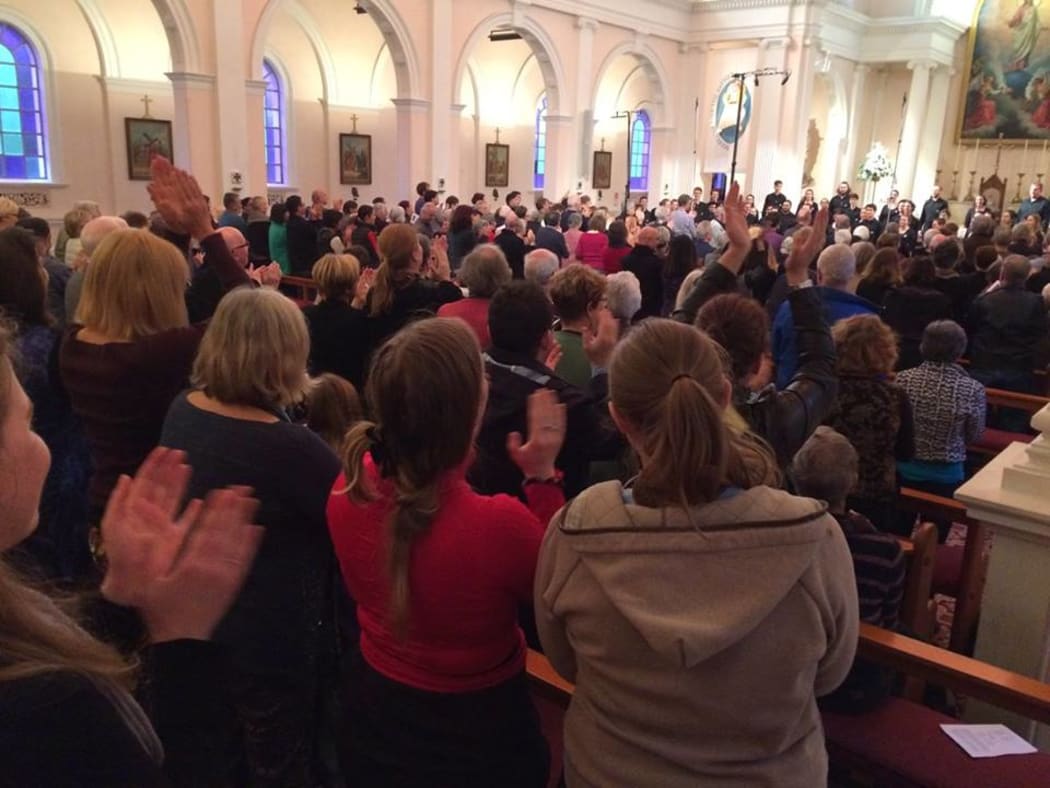 Applause for the NZ Youth Choir, following their Wellington Farewell Concert on 29 May 2016.