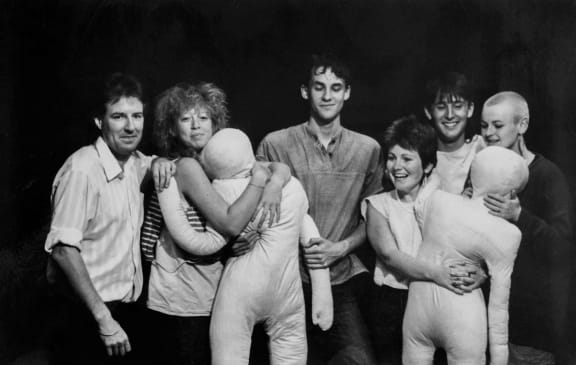 4omh98d gallery image 32784